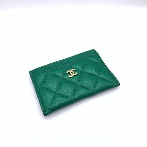 SOLD! CHANEL 18S Emerald Green Card Holder